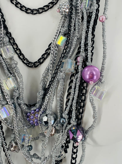 Silver Lake Nylon Layered Necklace with Gothıc Glass Beads